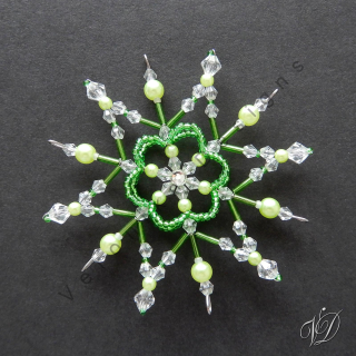 Vánoční korálková hvězda 0427 - Kolekce Green - 3D (PEVNÁ A NEREZ) Christmas bead ornament
