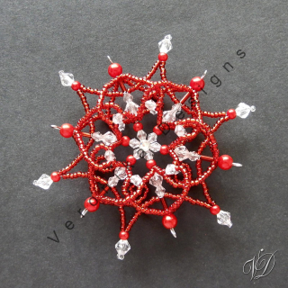 Vánoční korálková hvězda 0435 - Kolekce Red - 3D (PEVNÁ A NEREZ) Christmas bead ornament